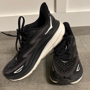 Womens Hoka Clifton Size 6